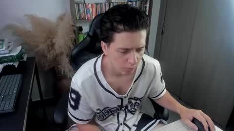 Snapshot of wolker_allan chatting on October 23, 11:53 am wolker_allan online show from October 23, 11:53 am