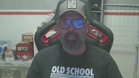 Adam online show from January 7, 5:09 pm