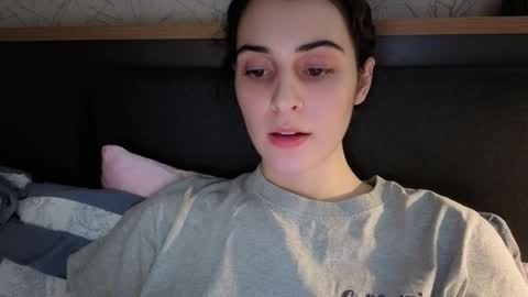 Stia online show from December 22, 7:38 am