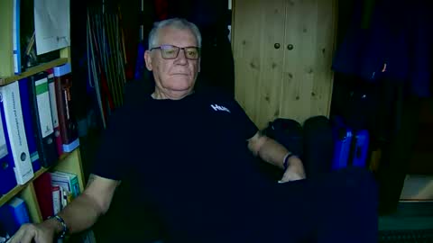 Always Horny online show from December 5, 8:45 am