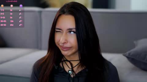 Maria online show from February 7, 1:26 pm