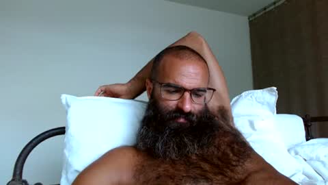 woof_wolf37 online show from June 24, 3:22 pm