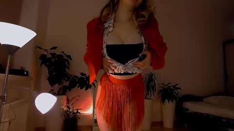 Snapshot of worldsbaby chatting on February 24, 6:26 pm worldsbaby online show from February 24, 6:26 pm