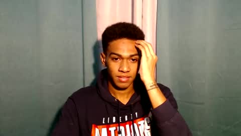 Snapshot of worshipmycockxxx chatting on January 19, 10:17 pm Josh This is my new account now online show from January 19, 10:17 pm