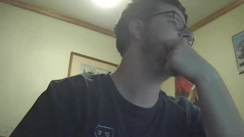 Snapshot of worsie333 chatting on February 7, 1:32 pm worsie online show from February 7, 1:32 pm