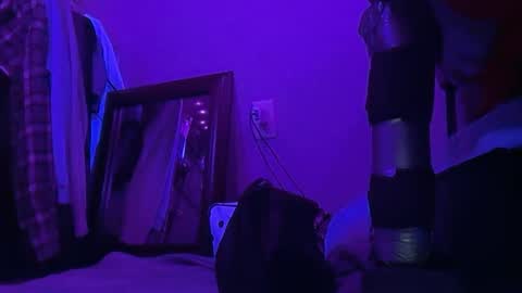 Snapshot of worthdaddy2cum chatting on June 27, 8:08 am cum4me online show from June 27, 8:08 am