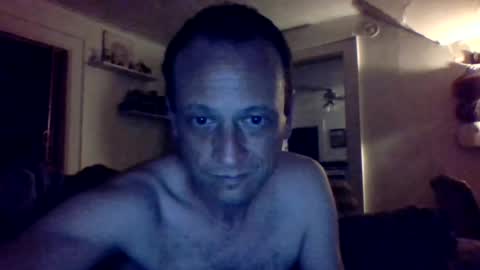 wouldnsteal online show from July 4, 3:45 am
