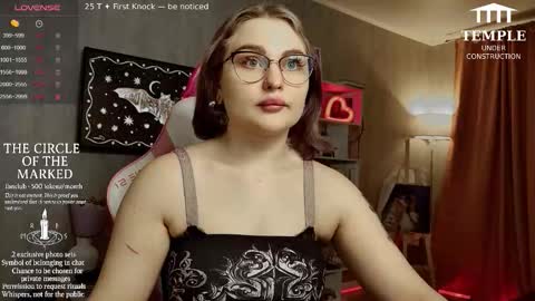 Snapshot of wounded_goddess chatting on September 24, 4:10 pm Goddess Sophy online show from September 24, 4:10 pm