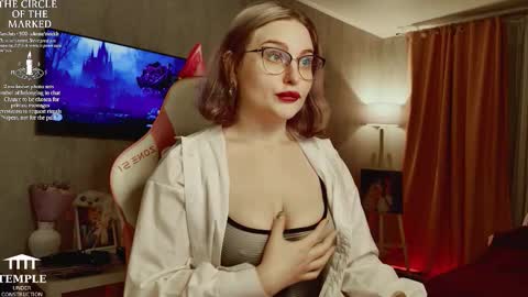 Snapshot of wounded_goddess chatting on September 28, 5:18 pm Goddess Sophy online show from September 28, 5:18 pm