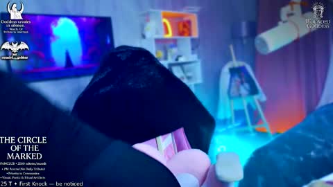 Snapshot of wounded_goddess chatting on February 7, 7:45 am Goddess Sophy online show from February 7, 7:45 am