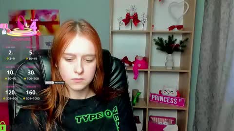 wow_emma_ online show from February 11, 1:38 pm