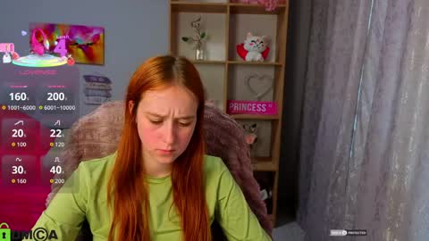 wow_emma_ online show from May 21, 2:24 pm