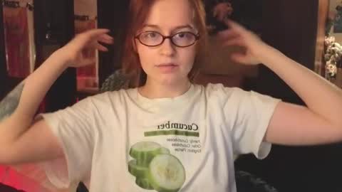 Rebecy online show from February 4, 3:29 pm