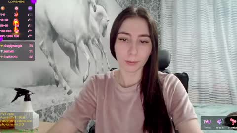 Snapshot of wow_porno_ chatting on February 23, 6:23 pm Anna online show from February 23, 6:23 pm