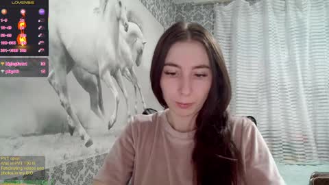 Snapshot of wow_porno_ chatting on February 26, 5:39 pm Anna online show from February 26, 5:39 pm