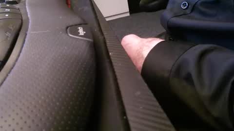 Snapshot of wrangleat0r chatting on December 16, 1:21 am wrangleat0r online show from December 16, 1:21 am