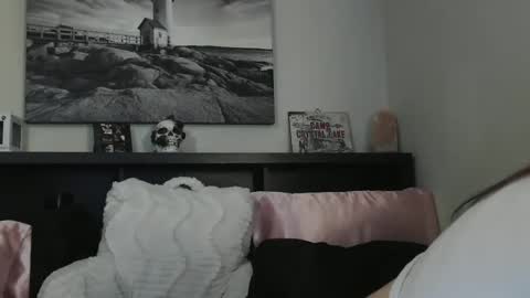 Crystal Lake online show from January 31, 10:10 am