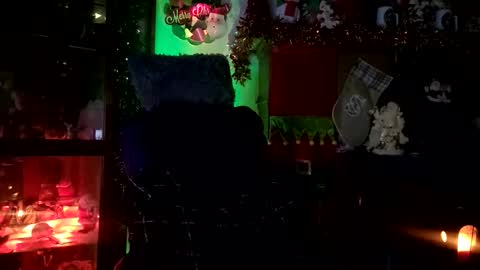 Snapshot of wscooter1 chatting on November 24, 11:26 pm SCOOTER online show from November 24, 11:26 pm