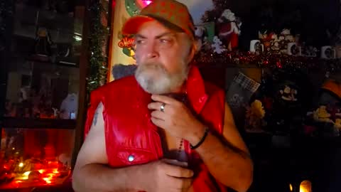 Snapshot of wscooter1 chatting on December 3, 12:29 am SCOOTER online show from December 3, 12:29 am