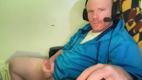 Snapshot of wtfiamhorny chatting on September 11, 11:49 pm iTsDaddieBaby online show from September 11, 11:49 pm