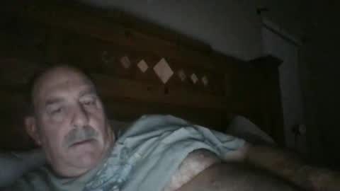 Snapshot of wtng4u chatting on April 7, 4:24 am wtng4u online show from April 7, 4:24 am