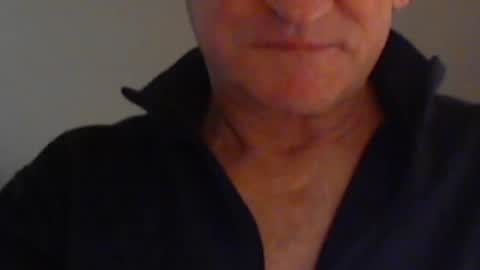 Wuki online show from December 29, 8:37 pm