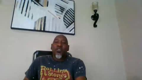 wun2wun2 online show from June 8, 2:06 pm