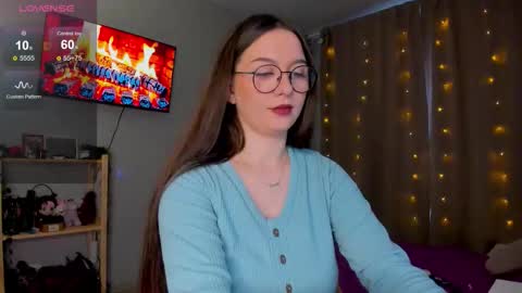 Snapshot of wwow_meow chatting on January 15, 3:55 am Eric and Christine 3 online show from January 15, 3:55 am