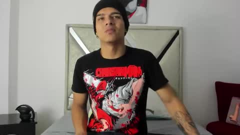 Snapshot of wyatt_2 chatting on December 1, 12:32 pm wyatt online show from December 1, 12:32 pm