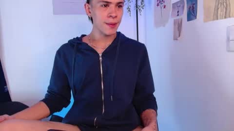 Snapshot of wyatt_444 chatting on December 28, 5:14 pm wyatt online show from December 28, 5:14 pm