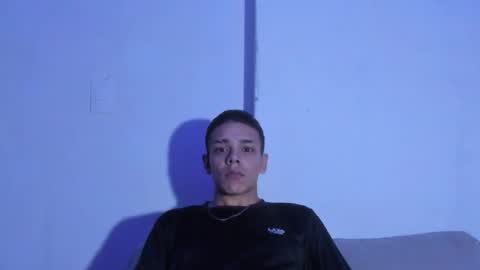 Snapshot of wyatt_smith71 chatting on May 12, 3:25 am wyatt_smith71 online show from May 12, 3:25 am