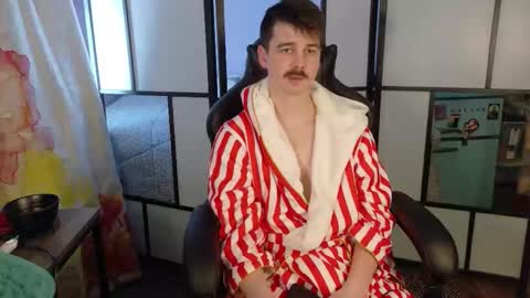 Wyatt online show from February 5, 8:02 pm