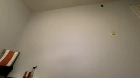 Snapshot of wynterheat chatting on January 21, 2:05 pm Wynter Heat online show from January 21, 2:05 pm