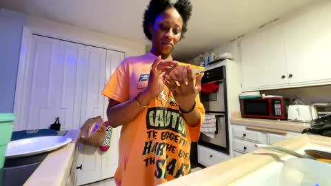 Snapshot of wynterheat chatting on February 1, 9:00 am Wynter Heat online show from February 1, 9:00 am