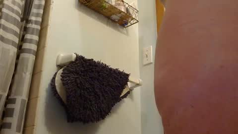 Snapshot of x2kayx2 chatting on November 25, 10:59 am x2kayx2 online show from November 25, 10:59 am