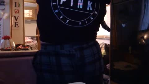 x2kayx2 online show from February 6, 1:58 pm