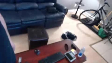 Snapshot of x69xsmilyx69x chatting on January 7, 6:56 pm Kevin online show from January 7, 6:56 pm