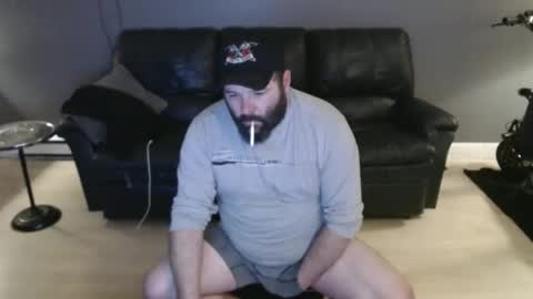 Snapshot of x69xsmilyx69x chatting on November 9, 8:12 am Kevin online show from November 9, 8:12 am