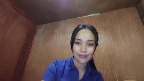 Snapshot of x_lyca_x chatting on March 19, 12:31 pm x_lyca_x online show from March 19, 12:31 pm