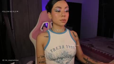     s  s      s   online show from June 12, 12:42 am