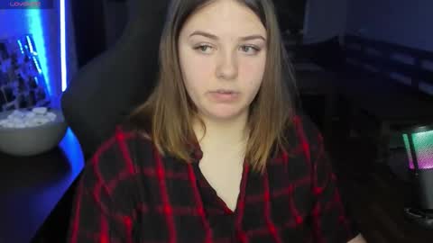 LOVE NERDS ONLY online show from October 17, 2:48 am