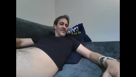 xalegarmax online show from January 14, 12:00 am