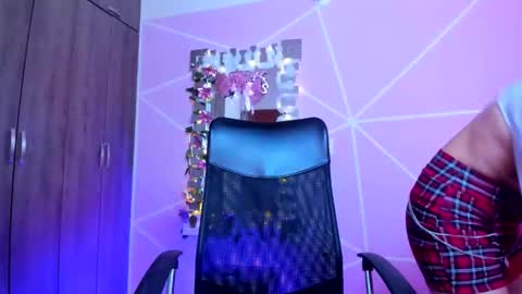 XALLYSONX online show from January 15, 11:59 am