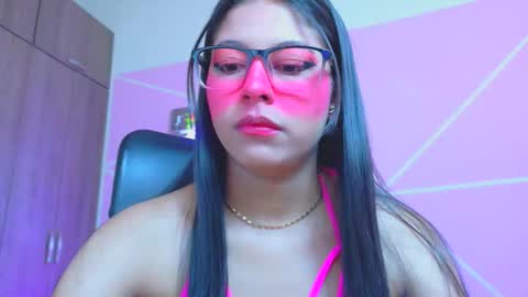 XALLYSONX online show from March 26, 11:27 am