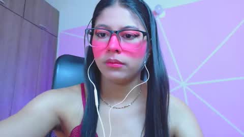XALLYSONX online show from May 1, 12:10 pm