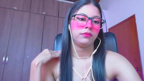 XALLYSONX online show from June 27, 11:59 am