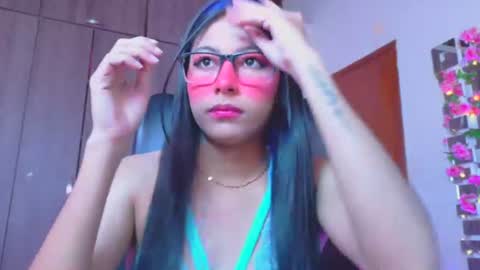 XALLYSONX online show from July 28, 12:01 pm