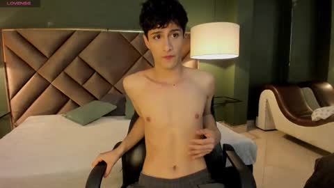 xam_collen online show from March 8, 5:39 pm