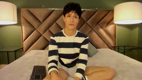 xam_collen online show from March 10, 1:27 pm