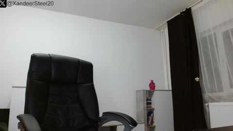 Snapshot of xandeer_steel chatting on March 1, 1:43 am Master Xandeer online show from March 1, 1:43 am